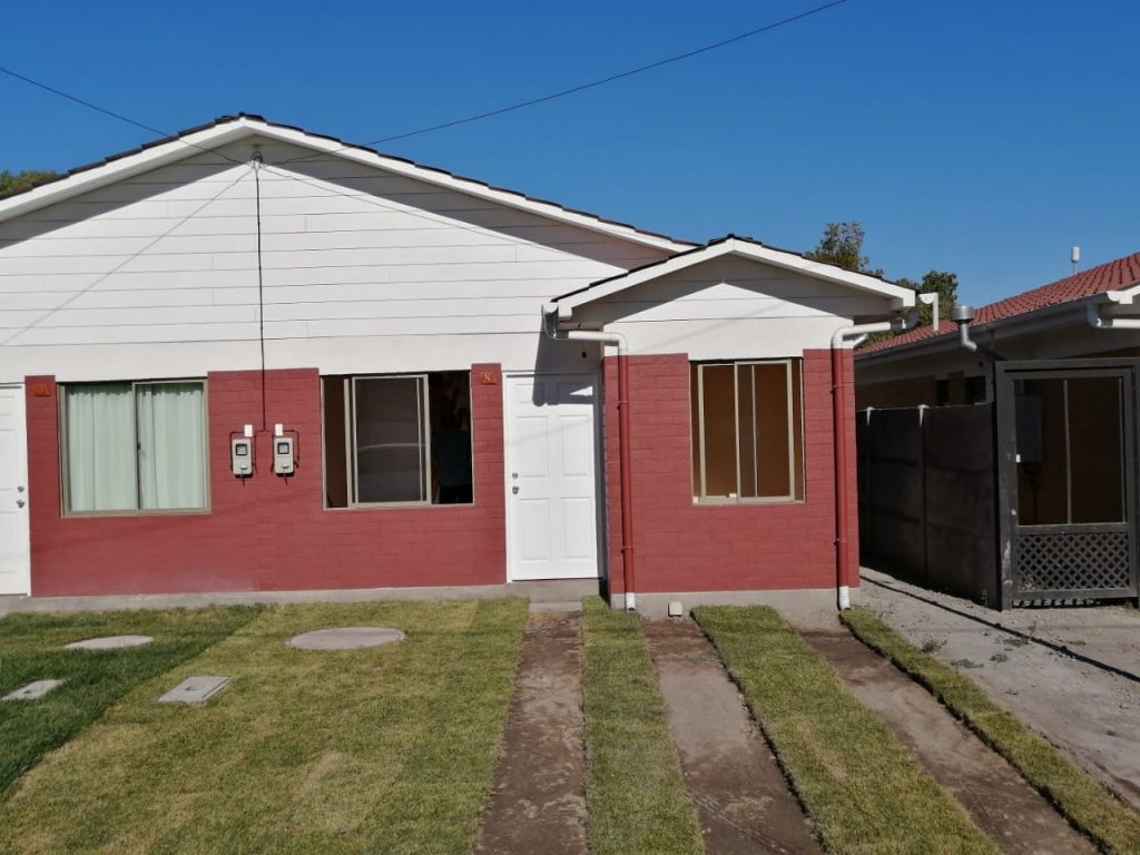 Linda casa Nueva, Un piso, El Monte Propiedades Montenegro